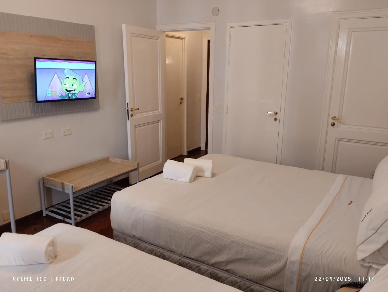 Hotel Regis ブエノスアイレス エクステリア 写真